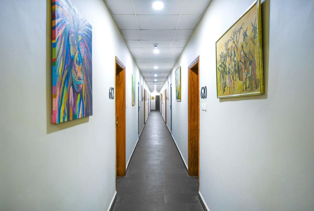 Kampala Boulevard Suites Exterior foto