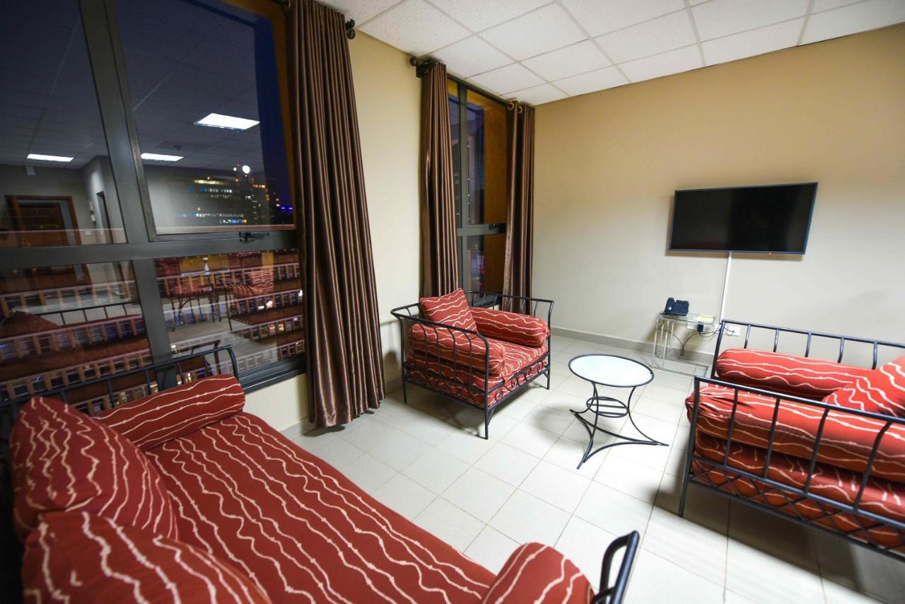 Kampala Boulevard Suites Exterior foto
