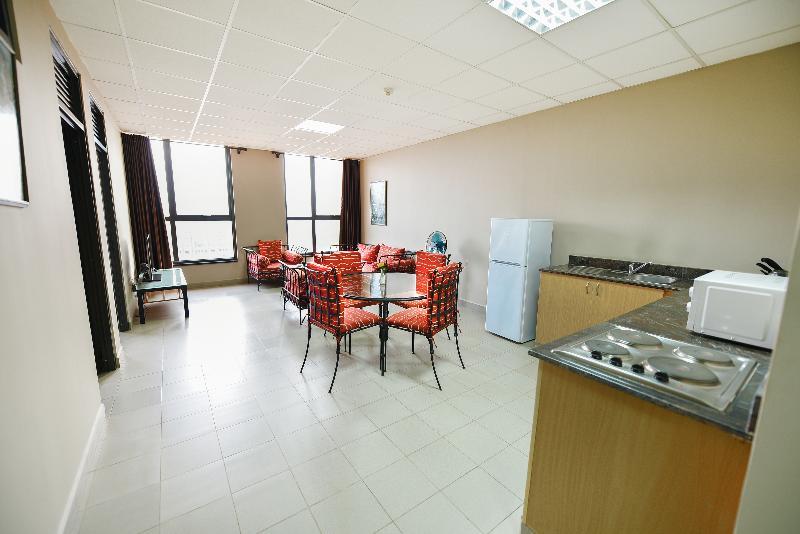 Kampala Boulevard Suites Exterior foto